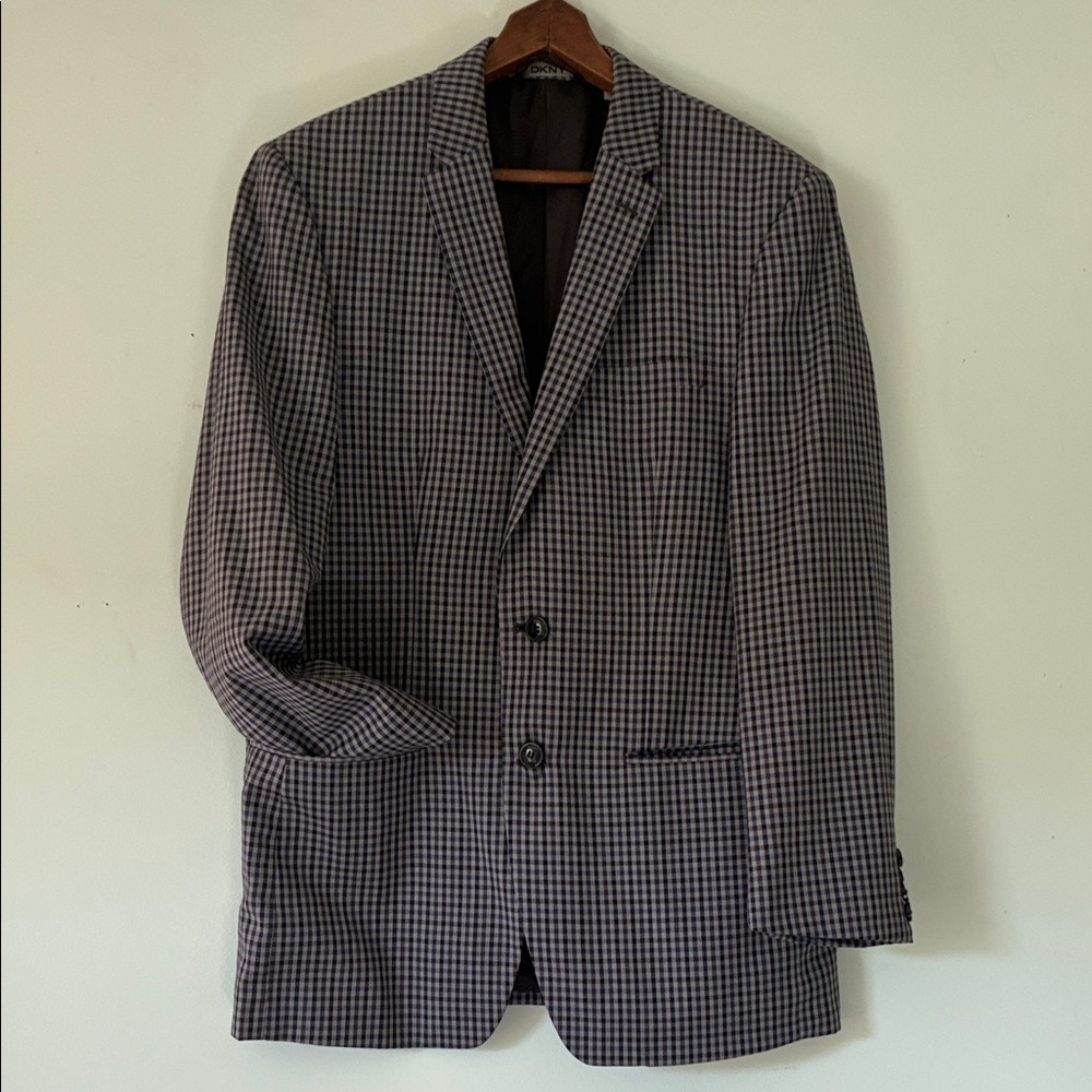 DKNY Checkered 2 button 100 % Wool Sports Blazer in Black Navy Grey - 40 R
